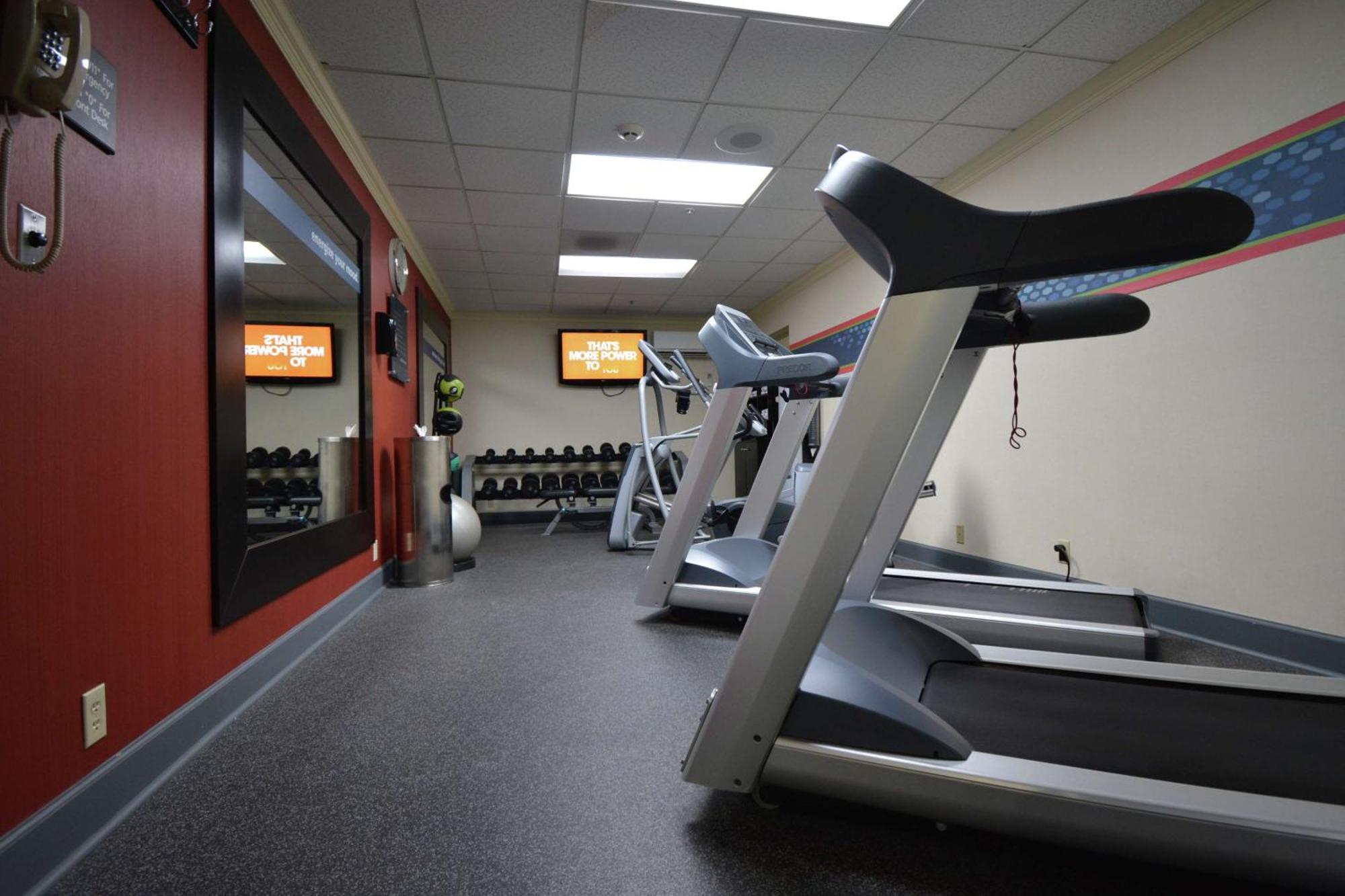Hampton Inn Salem East - Electric Road Экстерьер фото